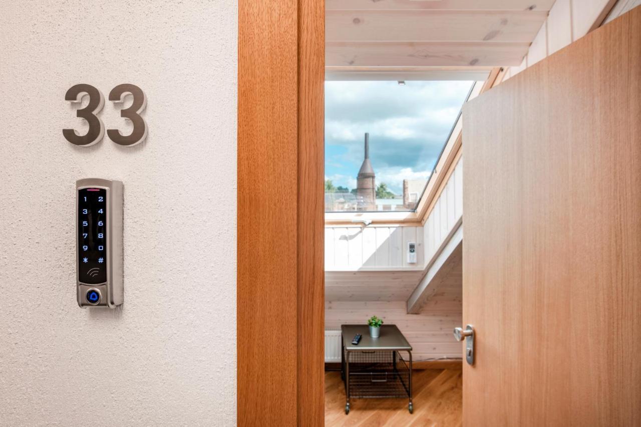 Small Attic Rooms In Kaunas Old Town ภายนอก รูปภาพ